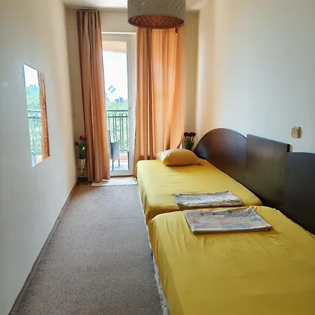 Flat 147 Golden Sands